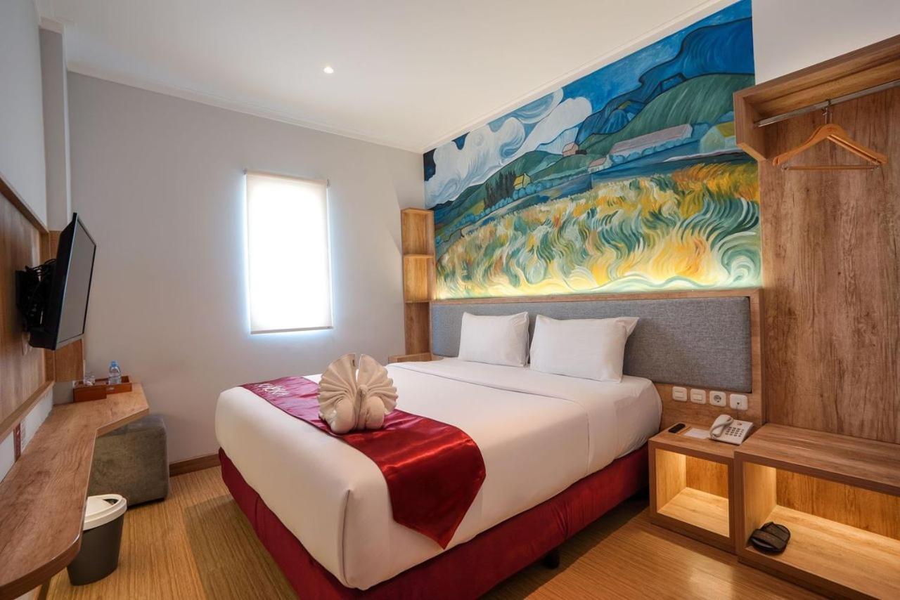 Kaloka Airport Hotel Sumbawa Besar Luaran gambar